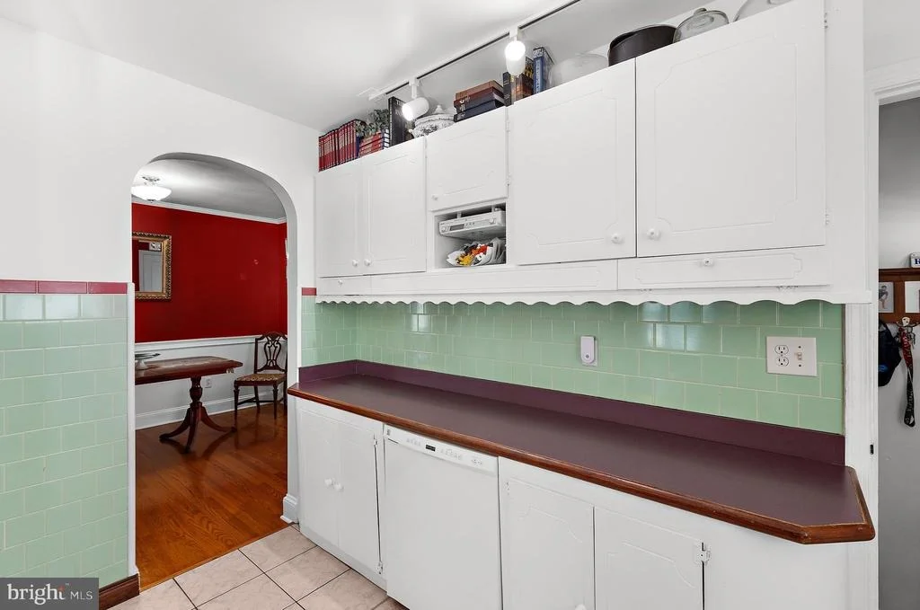 Photo of 545 FOREST VIEW ROAD