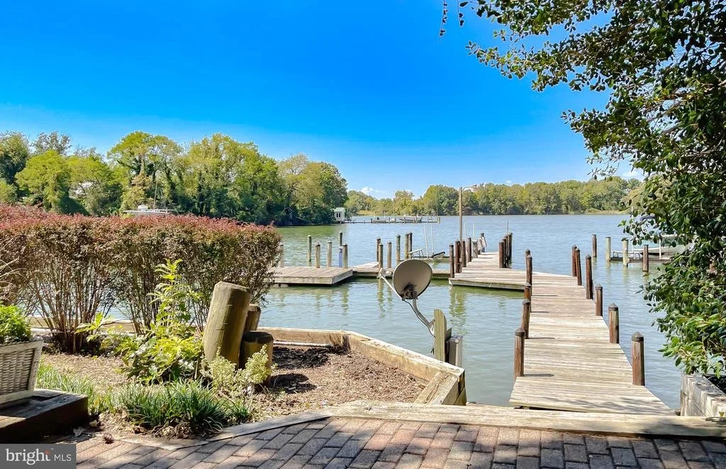 Photo of 369 DEER DRIVE