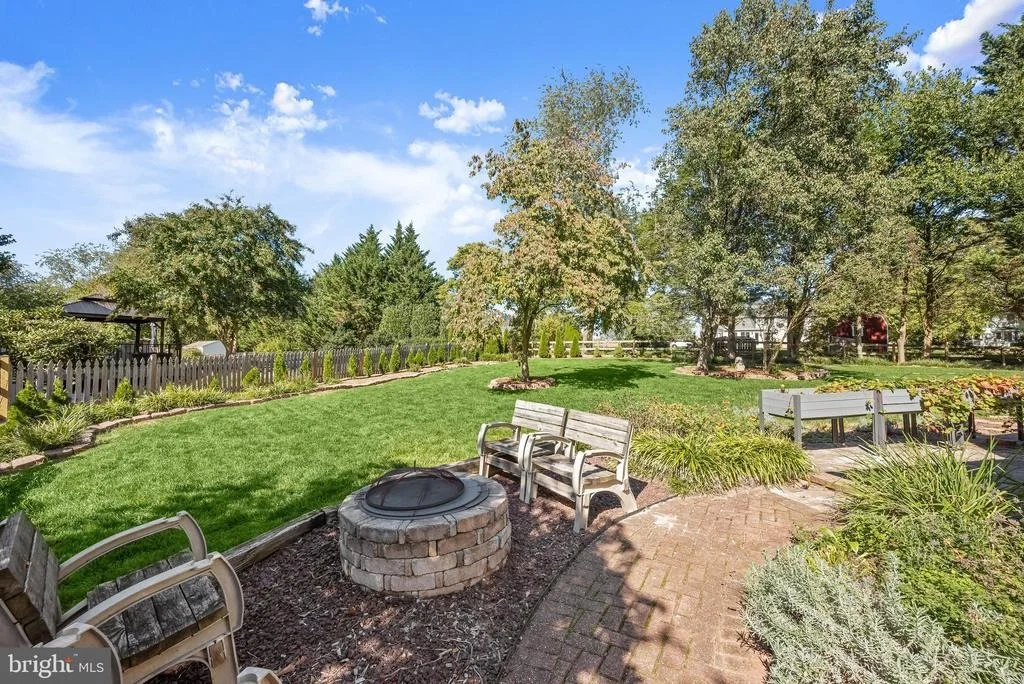 Photo of 1672 THRASHER DRIVE