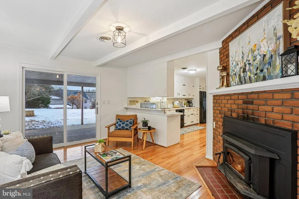 Photo of 24140 DOREEN DRIVE