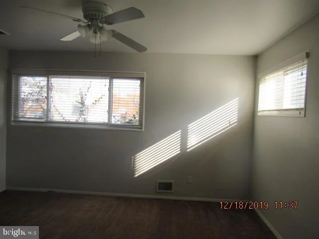 Photo of 1801 GLENPARK DRIVE