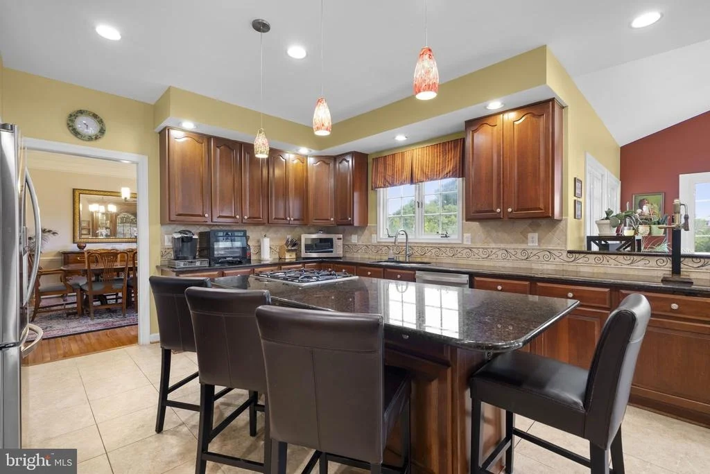 Photo of 805 LINDSEY MANOR LANE