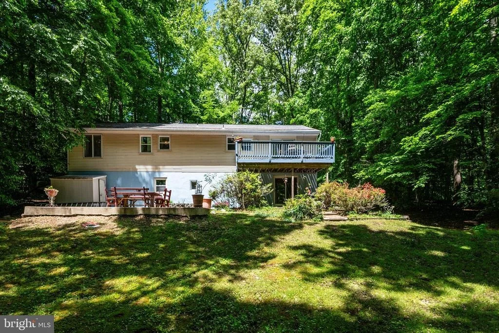 Photo of 2194 HALLMARK COURT