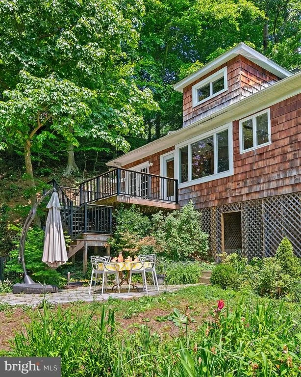 Photo of 1448 WESTWAY