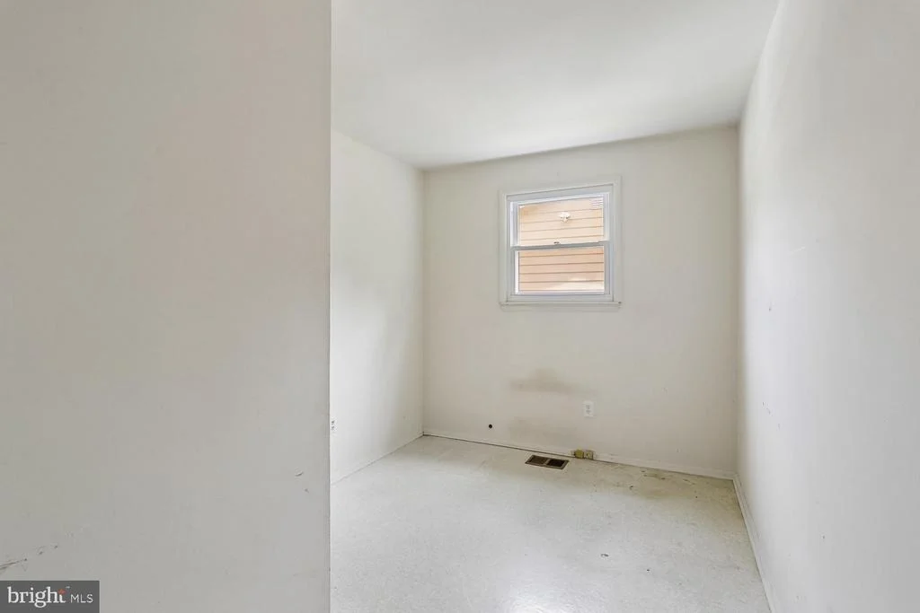 Photo of 8303 MONTPELIER DRIVE