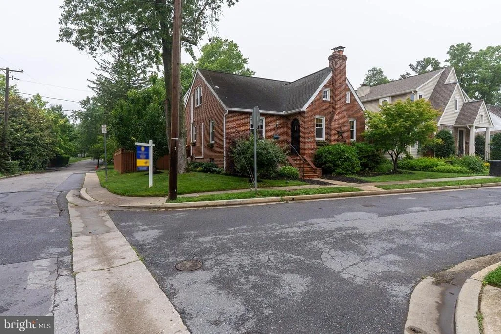 Photo of 26 LOCUST DRIVE