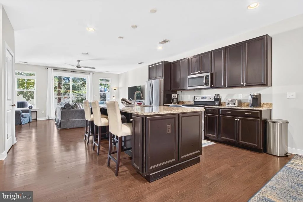 Photo of Unit D2 at 29104 STRIPER HARBOR