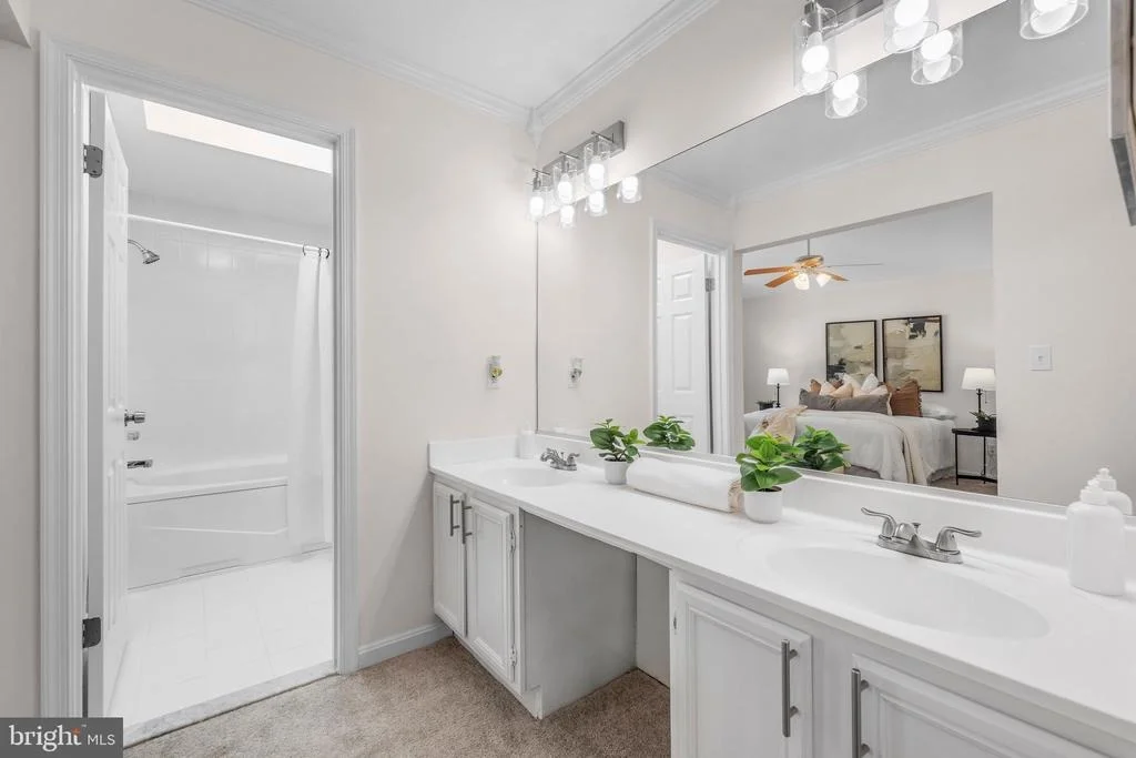 Photo of 8003 CARLSON
