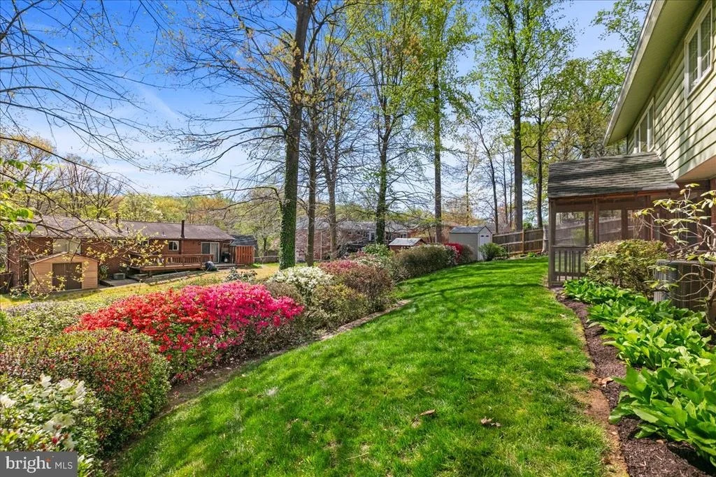 Photo of 5517 SOUTHAMPTON DRIVE