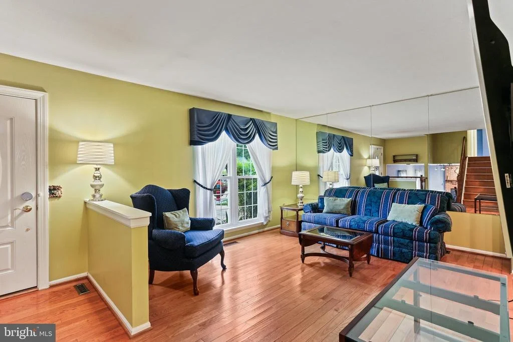 Photo of 10000 MADRONAWOOD DRIVE