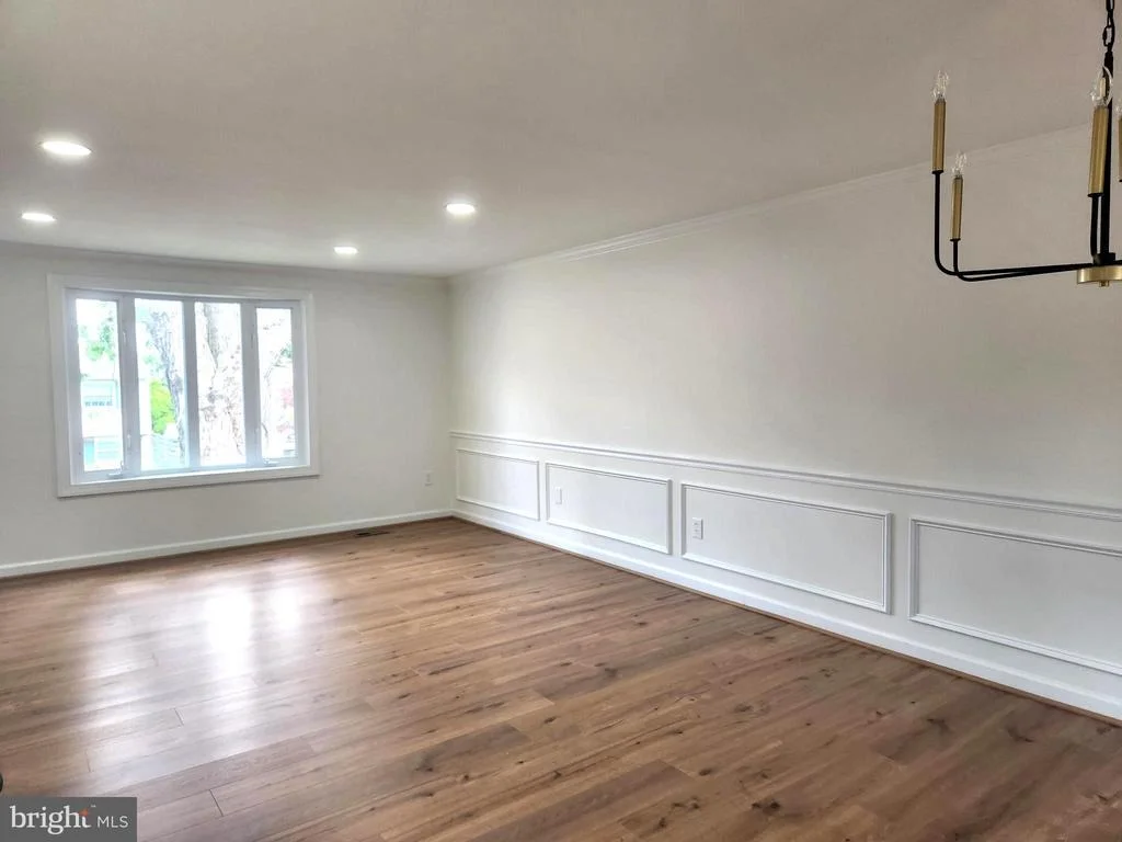 Photo of 1797 VALLEYSIDE DRIVE