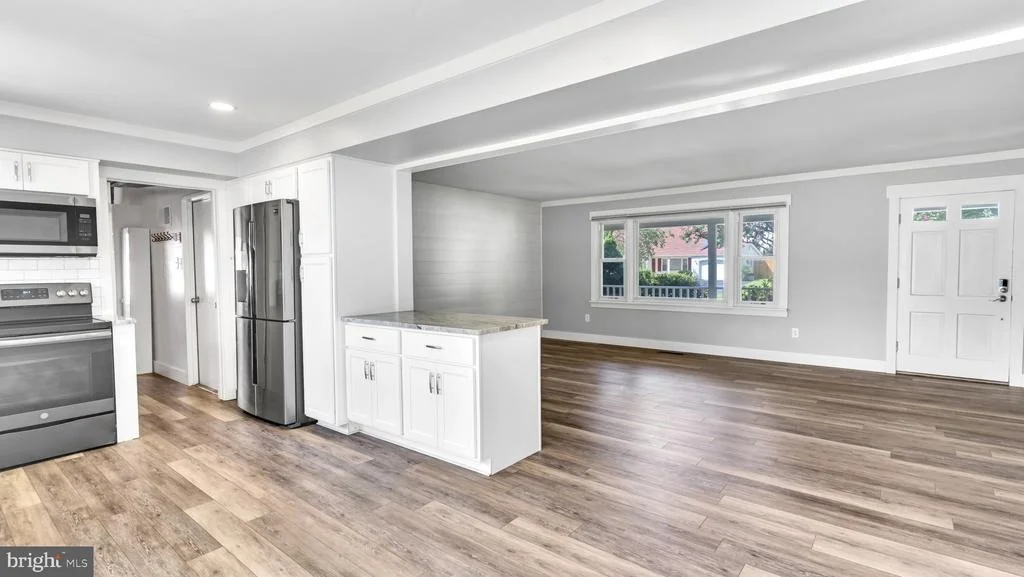 Photo of 12113 ROCKLEDGE DRIVE