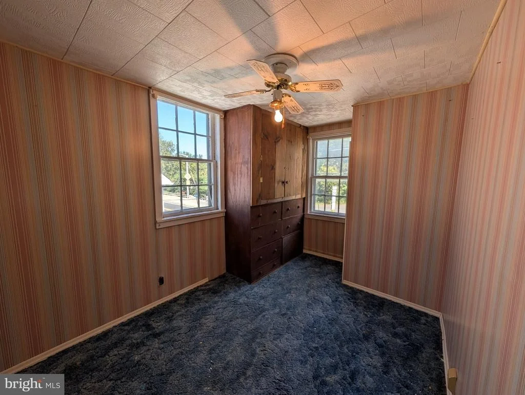 Photo of 6090 FALLS ROAD