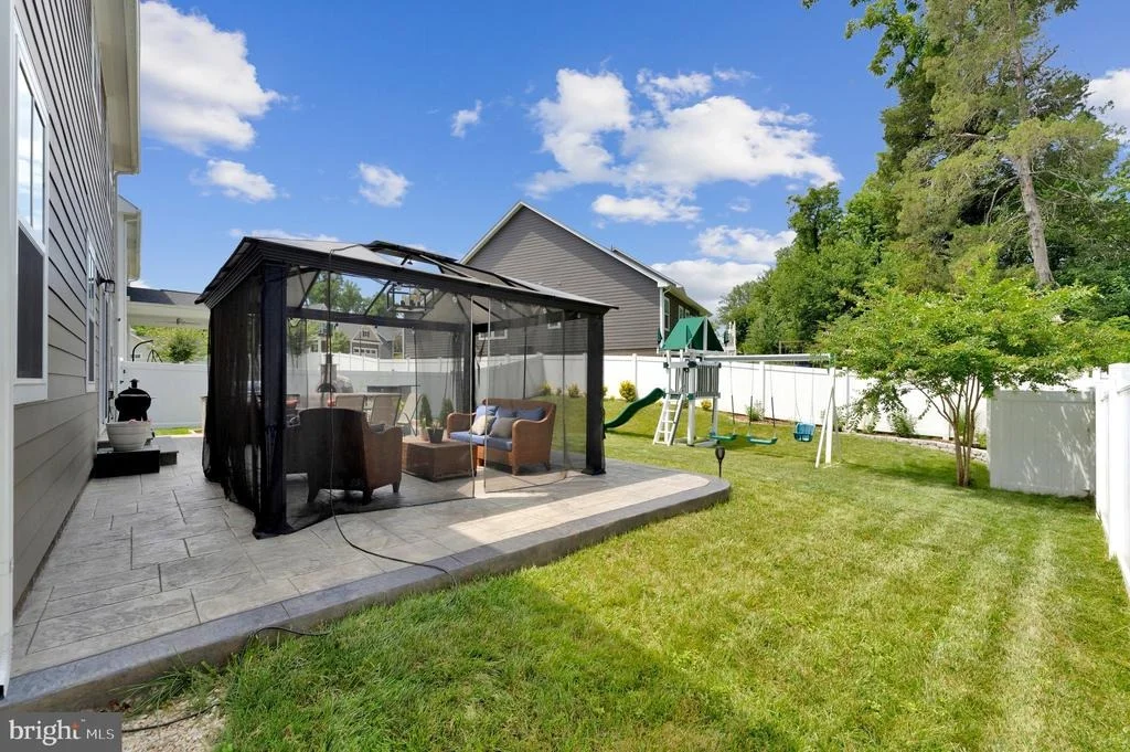 Photo of 238 NORMA DEAN DRIVE