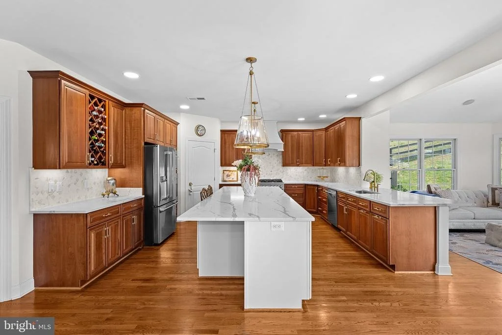 Photo of 15064 BARLOW DRIVE