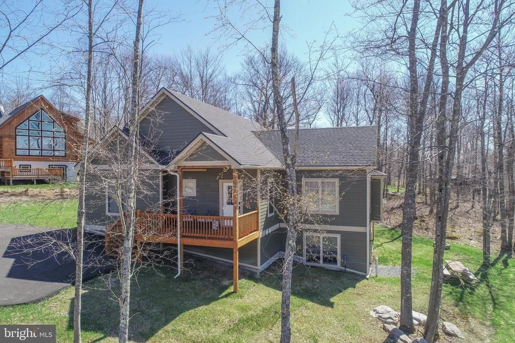 Photo of 448 BILTMORE VIEW