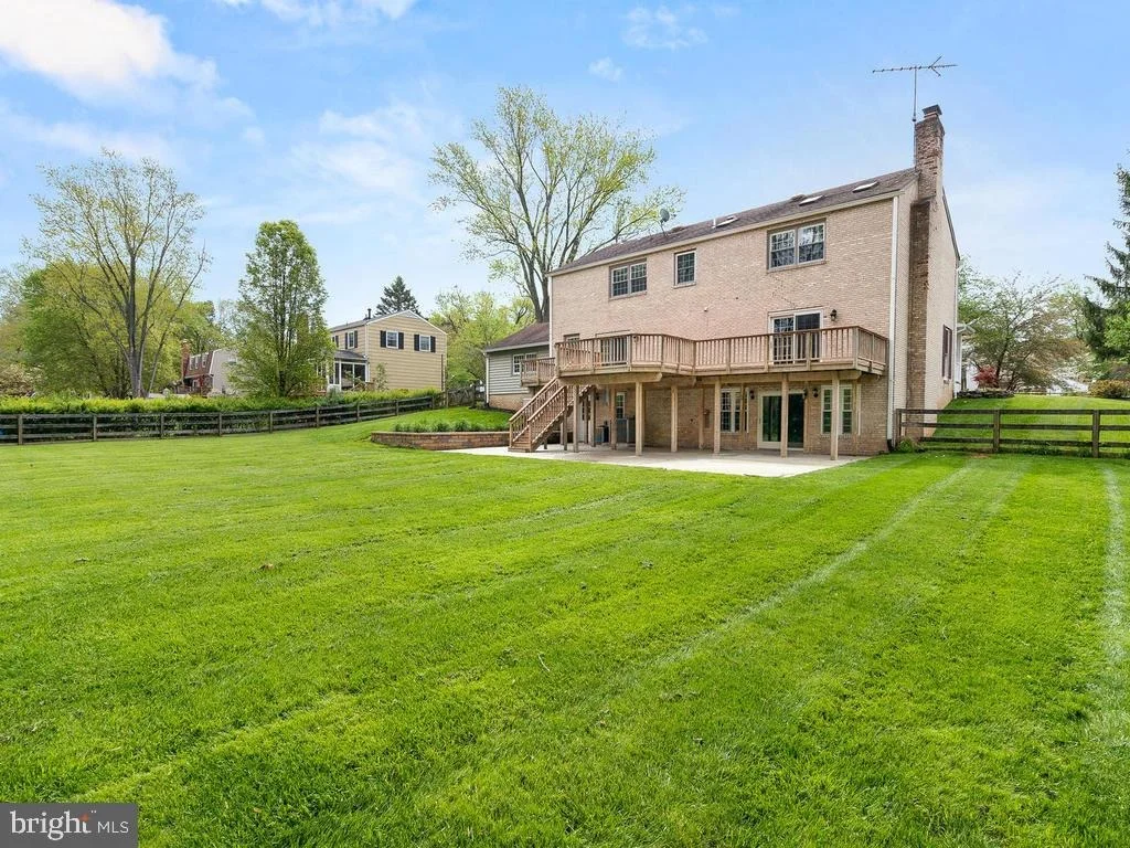 Photo of 3713 QUEEN MARY DRIVE
