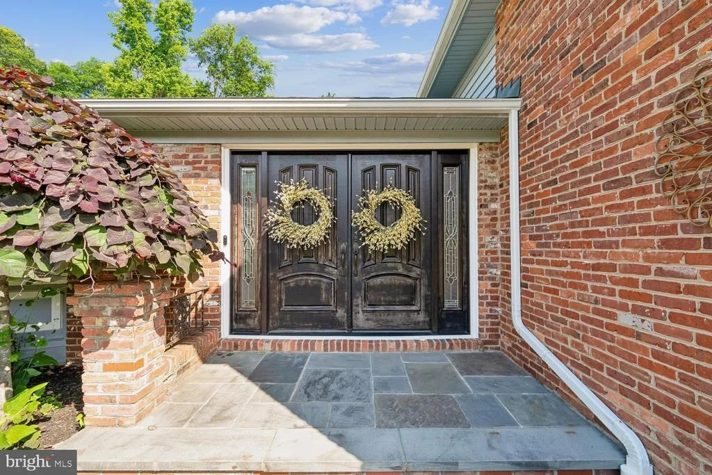 Photo of 13818 OVERTON LANE