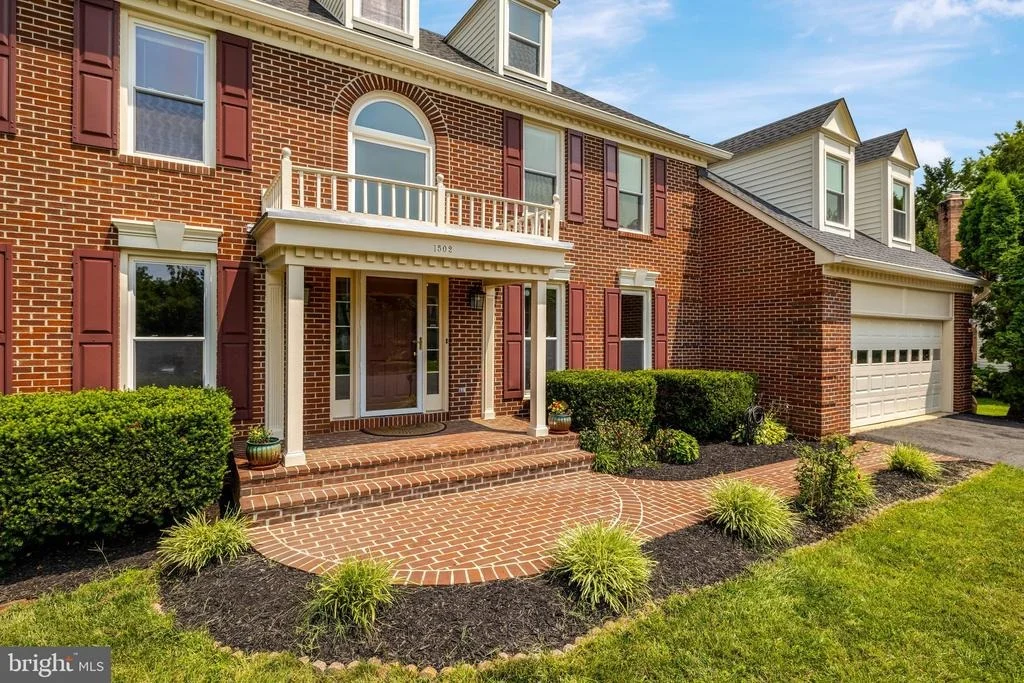 Photo of 1502 SNOWFLAKE COURT