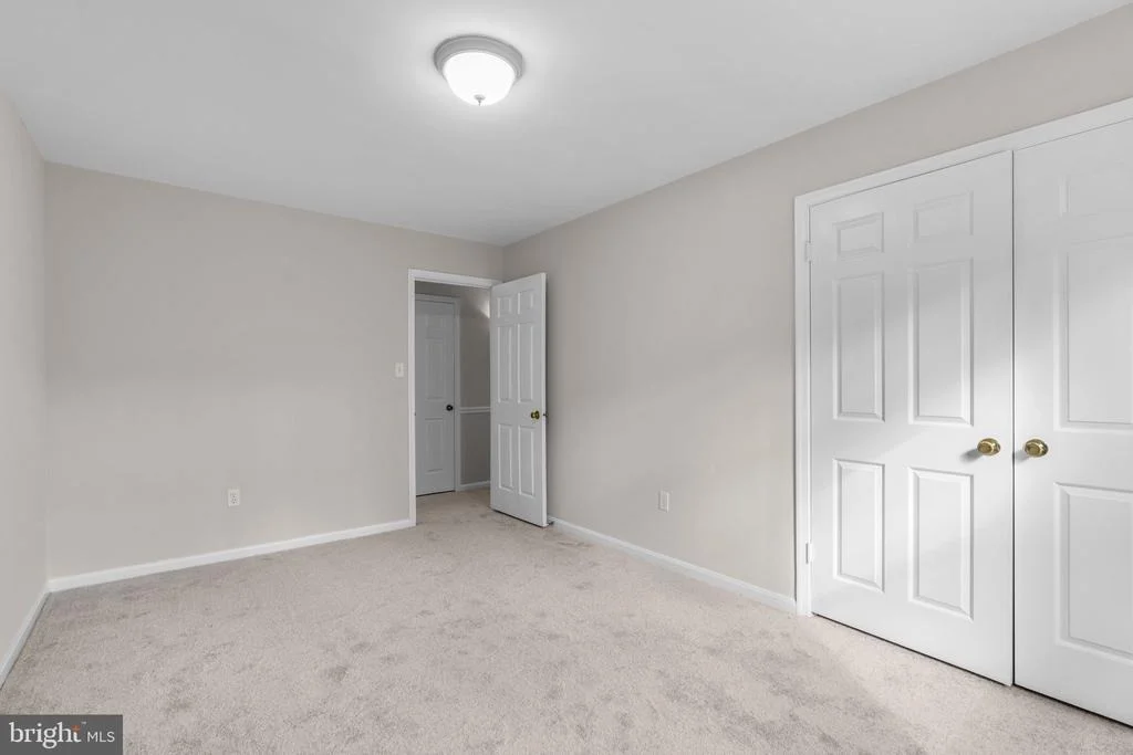 Photo of 12938 BYEFIELD DRIVE