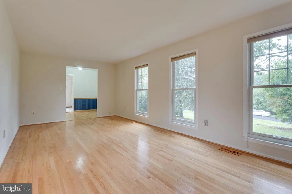 Photo of 12416 DANCREST DRIVE