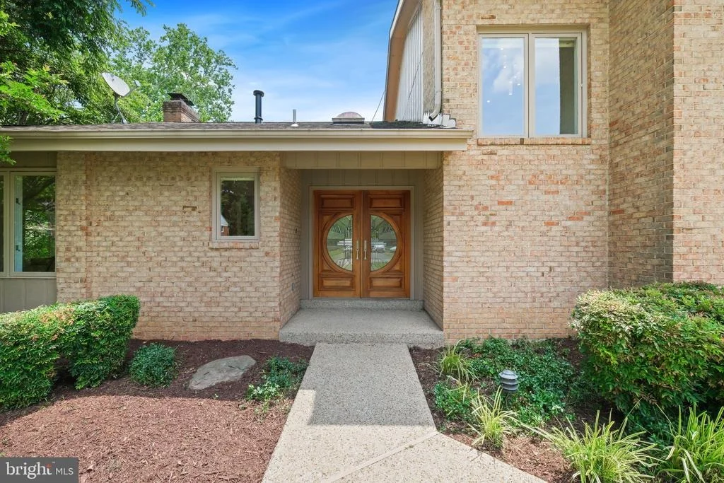 Photo of 11505 LE HAVRE DRIVE