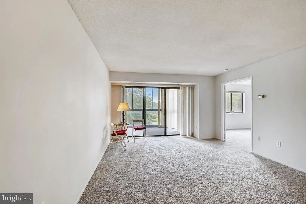 Photo of Unit 3415 at 15115 INTERLACHEN DRIVE