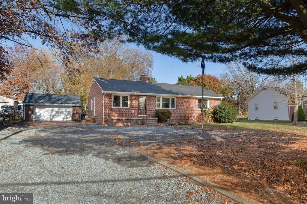 Photo of 623 LONG BAR HARBOR ROAD