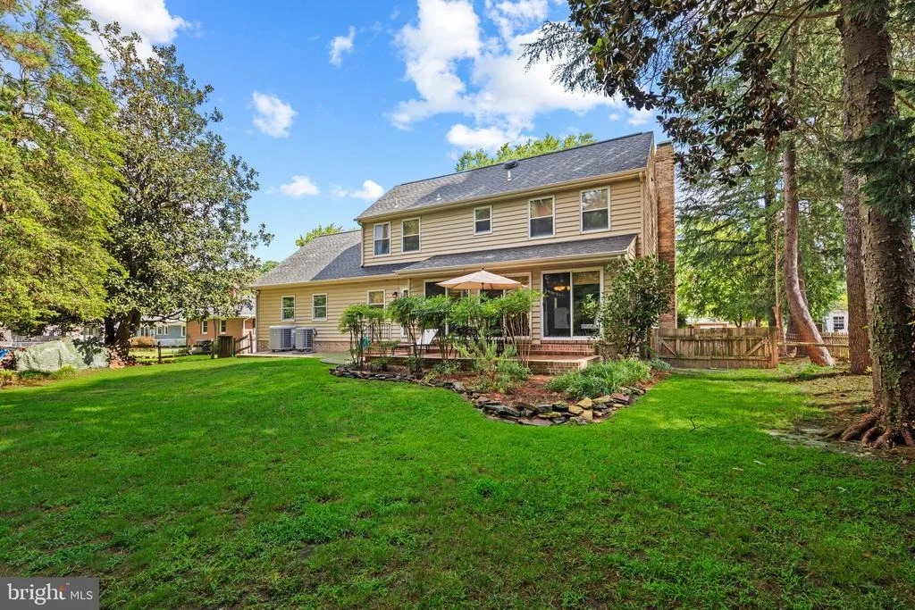 Photo of 602 CRESTVIEW LANE