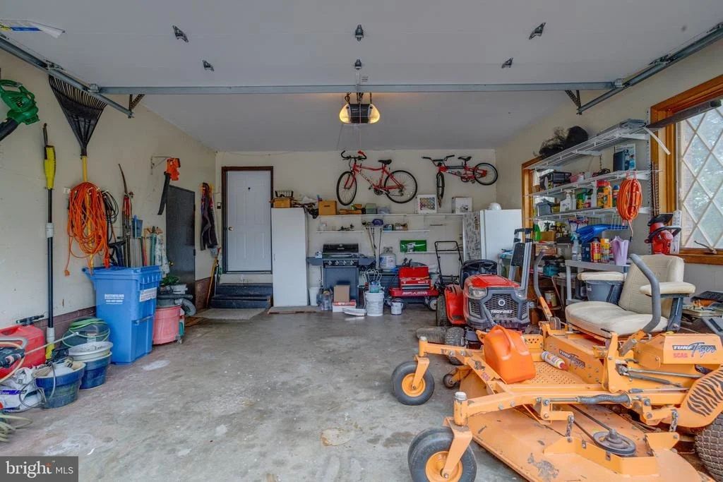 Photo of 2300 KINGS ARMS DRIVE
