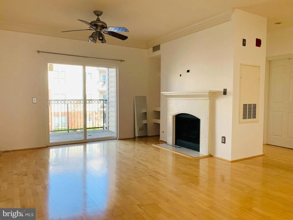 Photo of Unit 7211 at 1570 SPRING GATE DRIVE