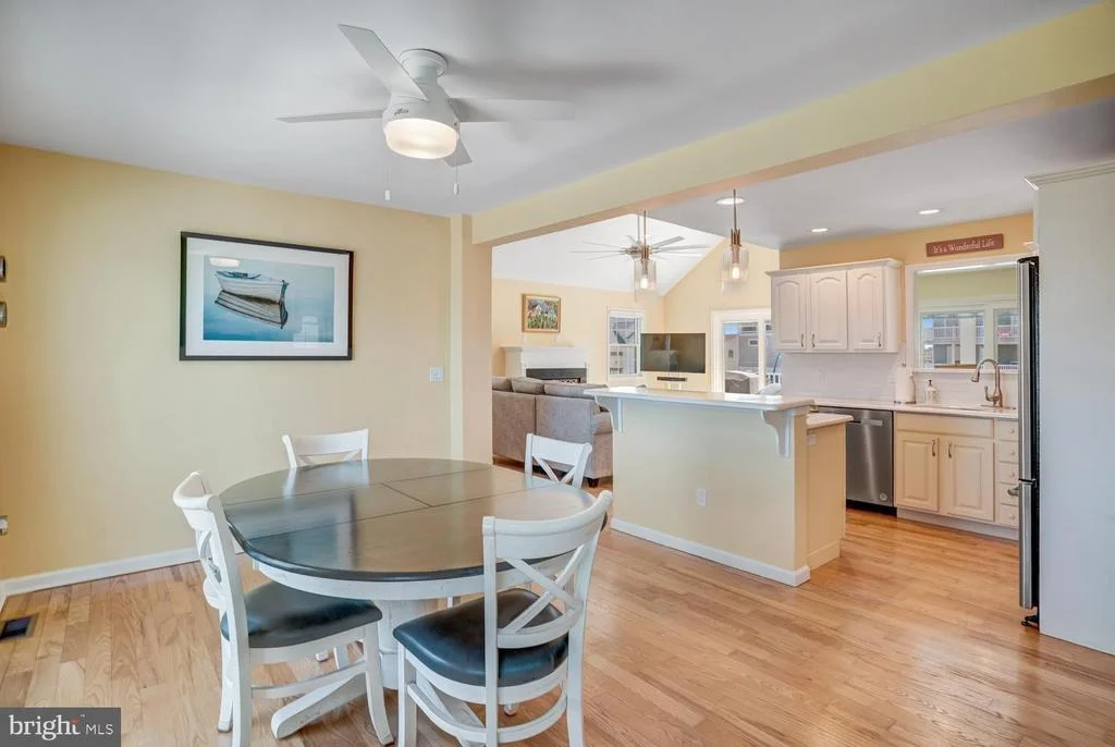 Photo of 20 CARROLL AVENUE