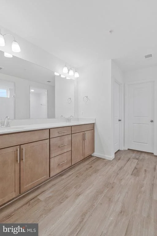 Photo of 41 EVERETT DRIVE