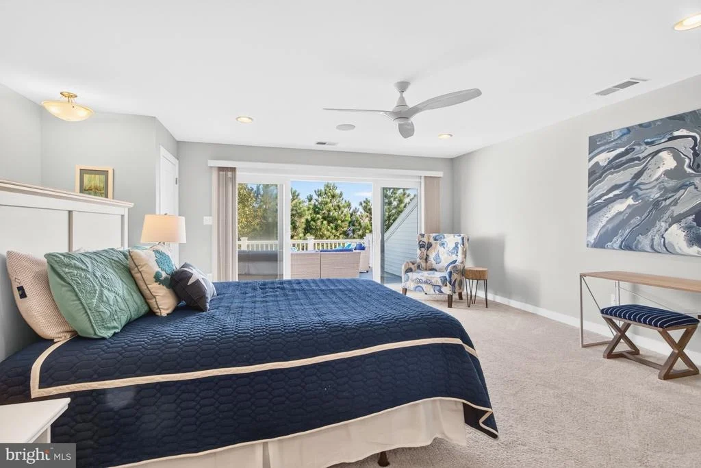 Photo of Unit D2 at 29104 STRIPER HARBOR