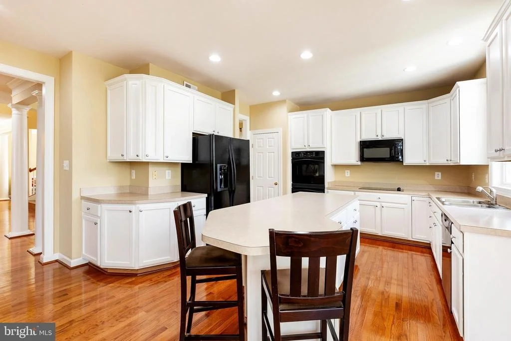Photo of 4010 BRUSHFIELD CIRCLE