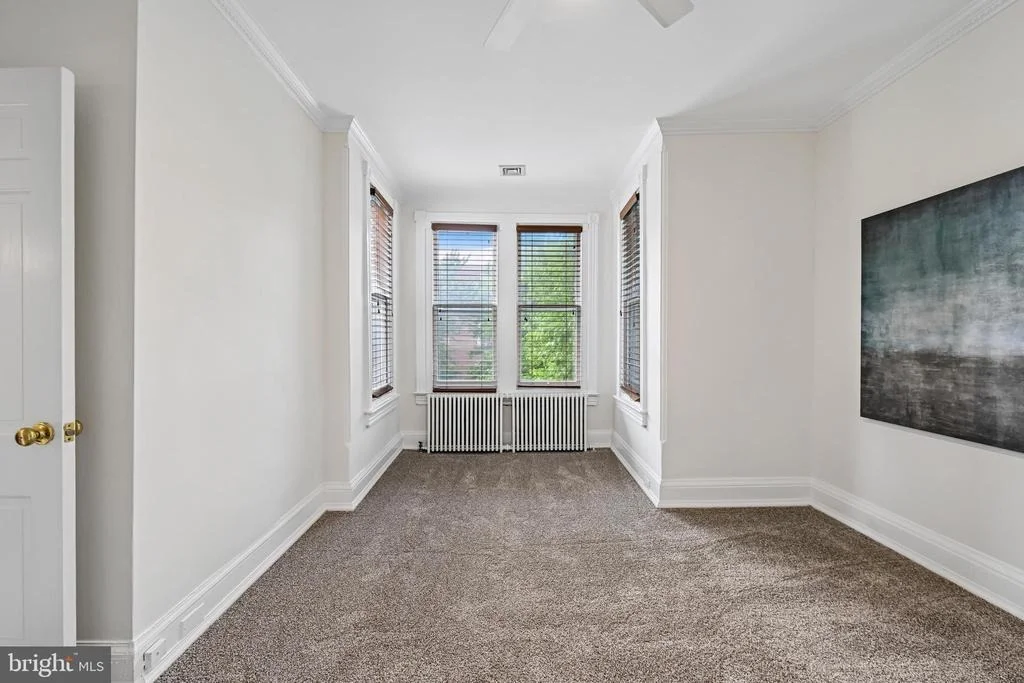Photo of 123 7TH STREET NE