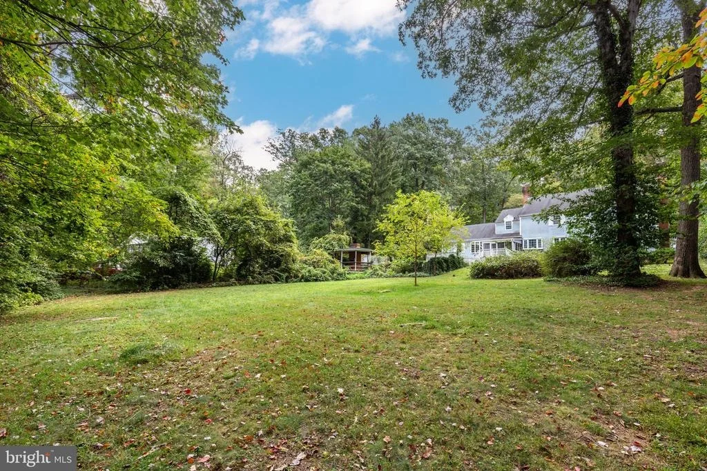 Photo of 228 LEPPO ROAD
