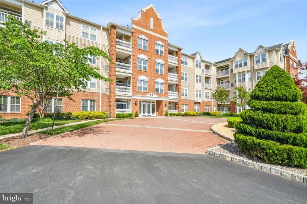 Photo of Unit 410 at 2250 BEAR DEN ROAD