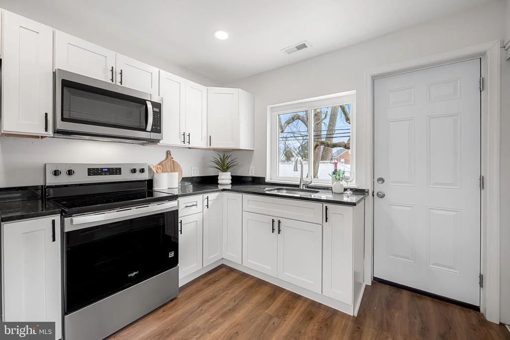 Photo of 103 GLIDER DRIVE