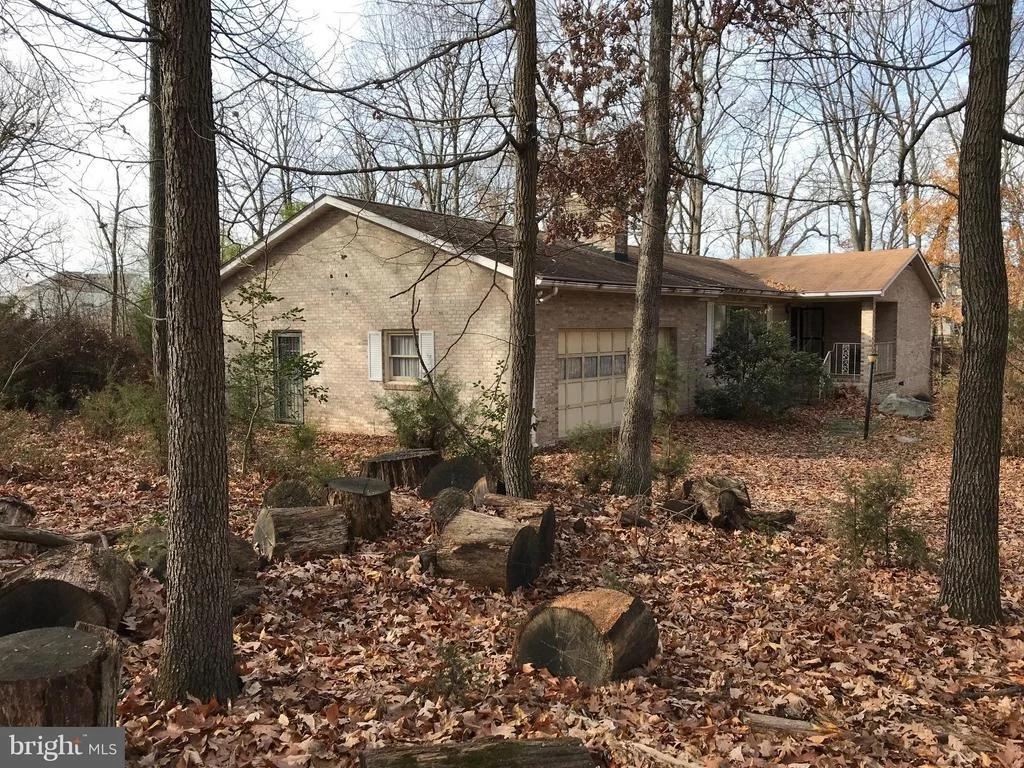 Photo of 27 JEFFERSON DRIVE