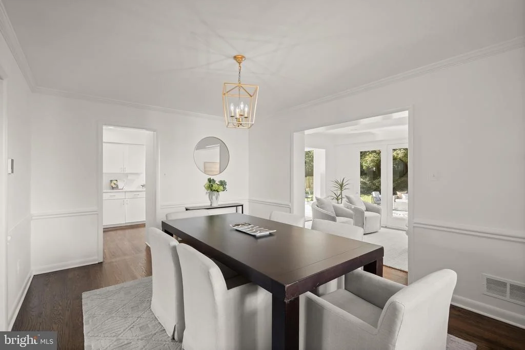 Photo of 6117 OVERLEA ROAD