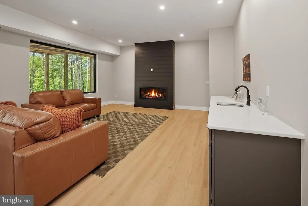 Photo of 248 TARN DRIVE