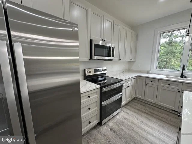 Photo of 64 ELM COURT
