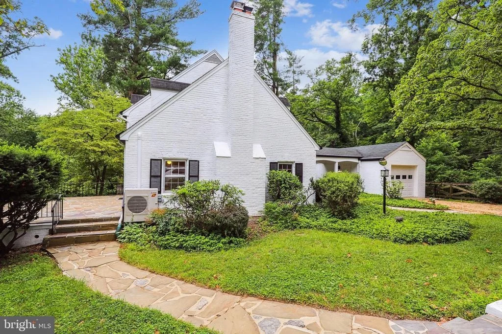 Photo of 1801 ASHTON ROAD