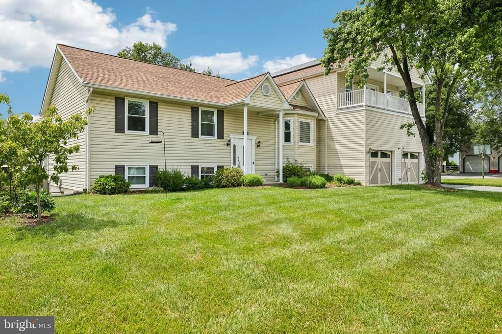 Photo of 902 CLAUSER COURT