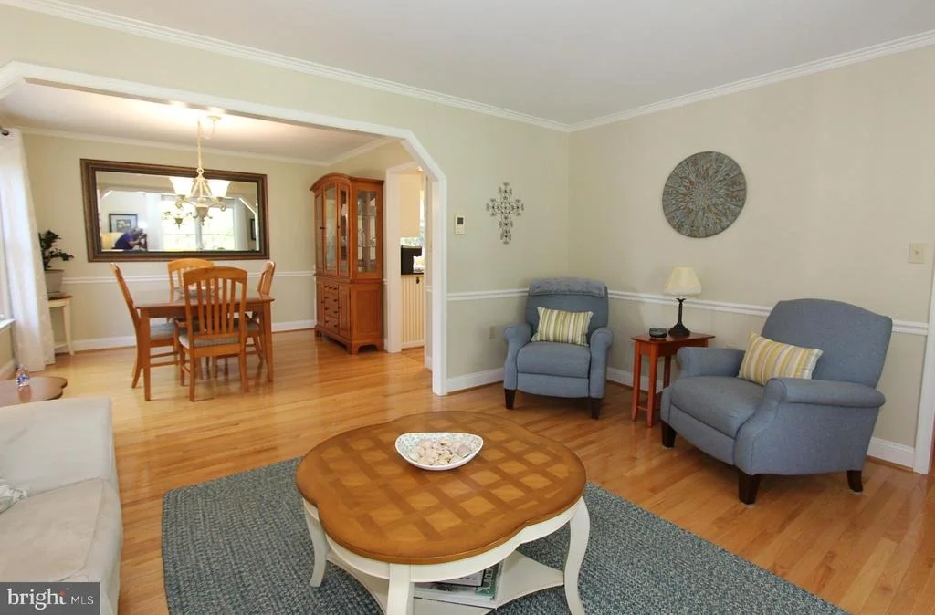 Photo of 6759 MEADOWSIDE DRIVE