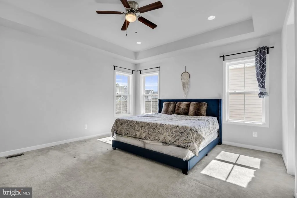 Photo of 41919 SPRING AIR DRIVE