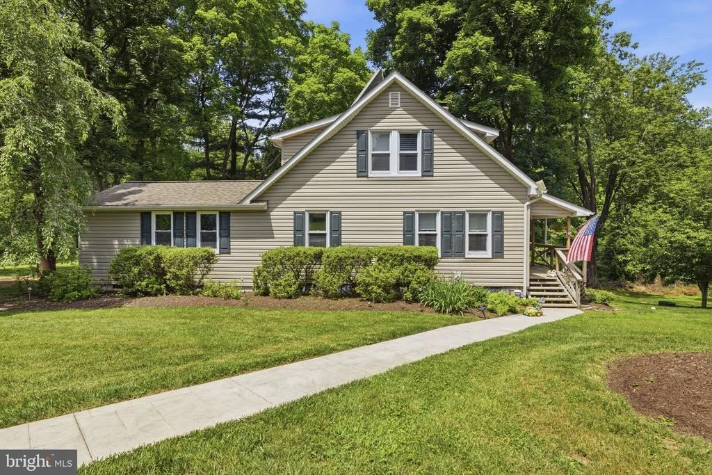 Photo of 13913 SUNNYBROOK ROAD