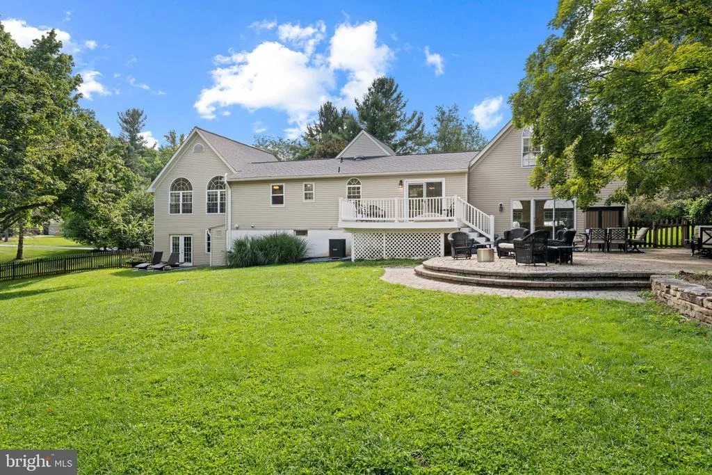 Photo of 2696 WALSTON ROAD