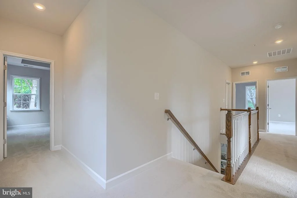 Photo of 6060 FLOREY ROAD